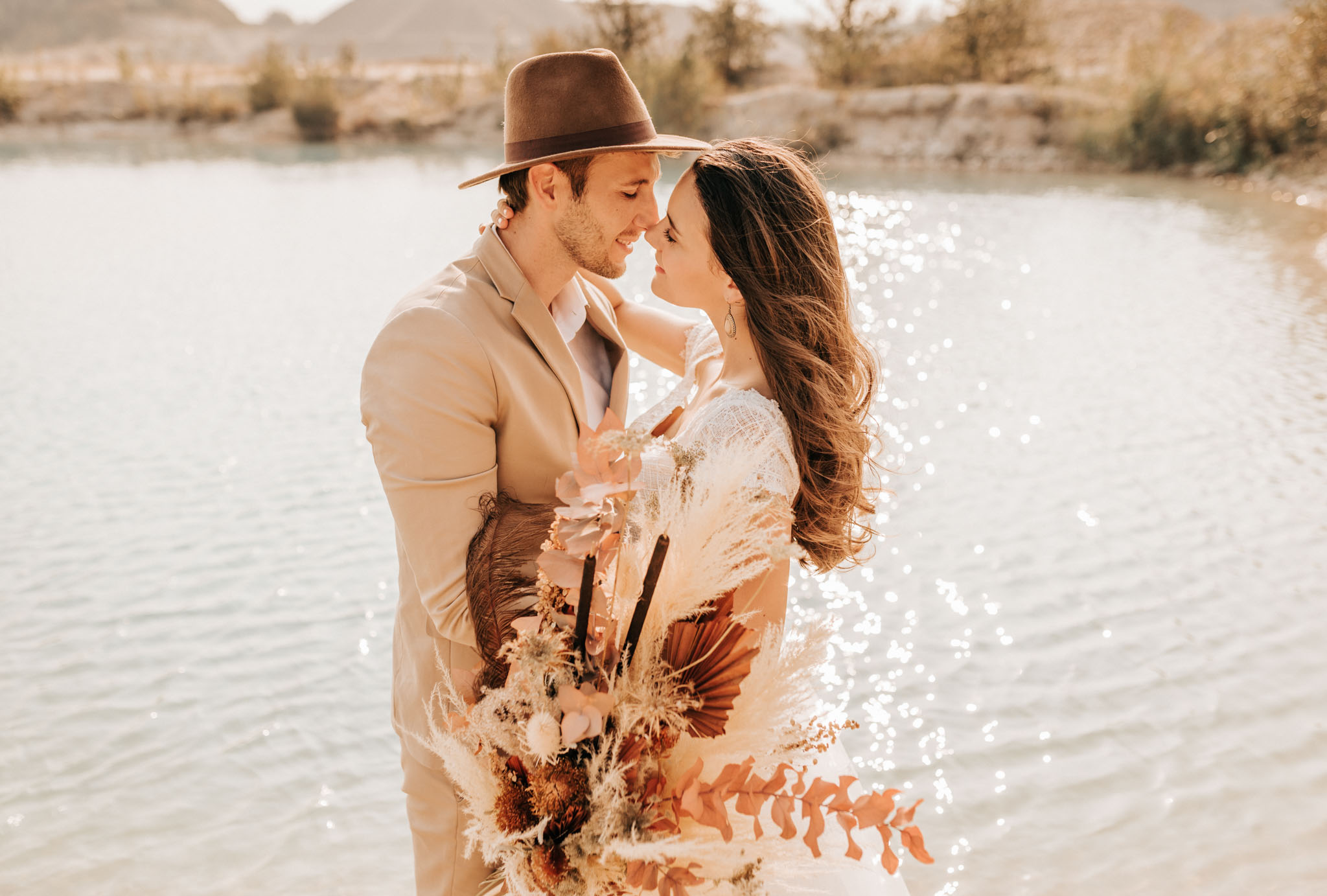 Fotoshootings-Kiesgrube-Wasser-See-After-Wedding-Hochzeit-Wedding-Shooting-Marta-Ryba-NRW-Hochzeitsfotograf (1 von 1)